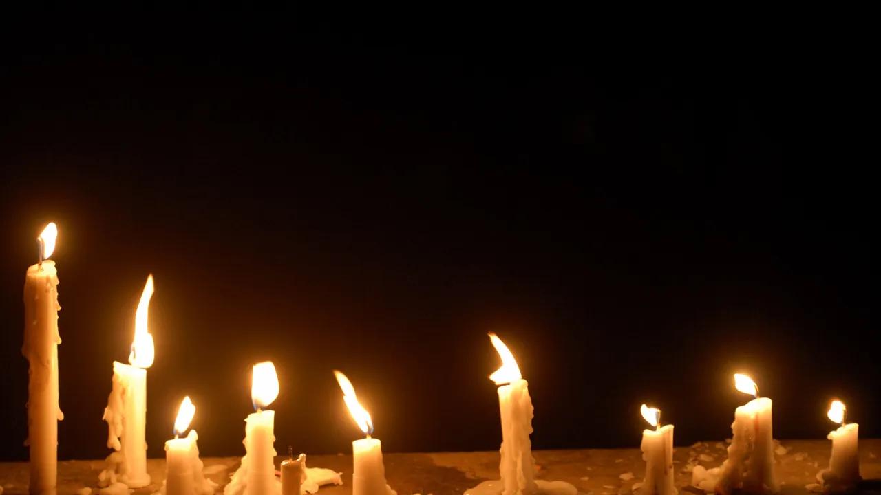 restos de vela en forma de pajaro - Cómo leer la luz de las velas