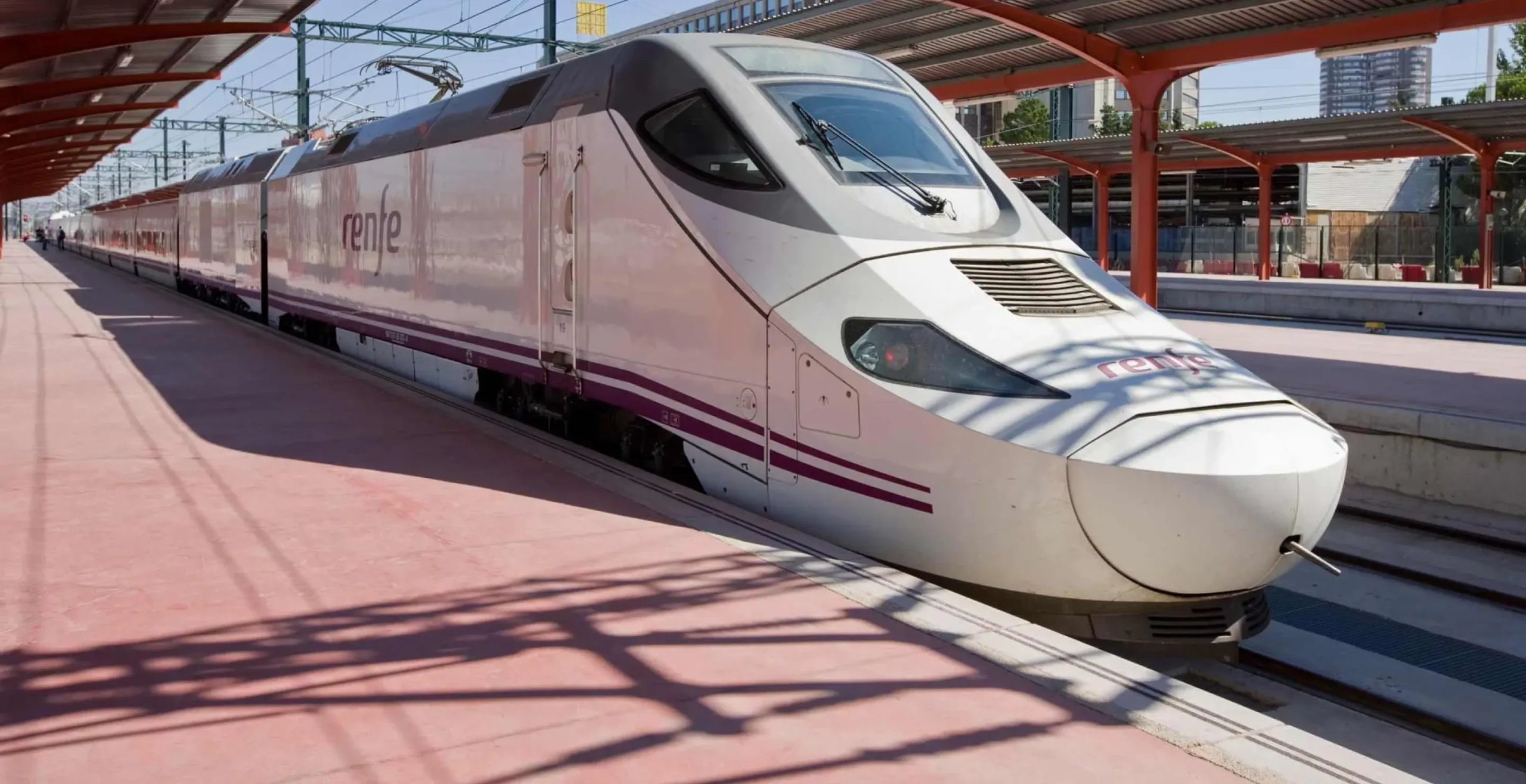 de que estacion sale el ave madrid barcelona - Qué tren tomar desde Madrid a Barcelona